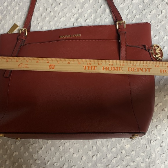 Michael Kors Shoulder Bag - Picture 14 of 16